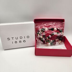Studio 1886 Multicolor Holly Jolly Beaded Bracelet Holly Charm Stretch